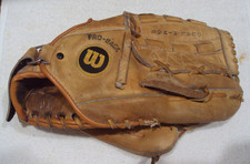Wilson Model A2234 Ron Guidry Pro Snap Action 12" Baseball Glove LFT Throw Right