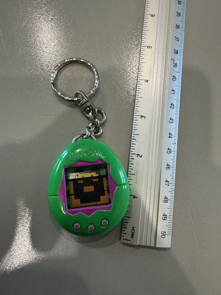 Tamagotchi McDonald’s Happy Meal Toy Keychain Green Vintage 1997 - Image 2 of 3