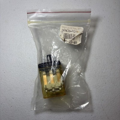 IDEC RR3PA-UL Plug-In RELAY 3PDT Time Mark 11 Pin 10A 120VAC General Purpose