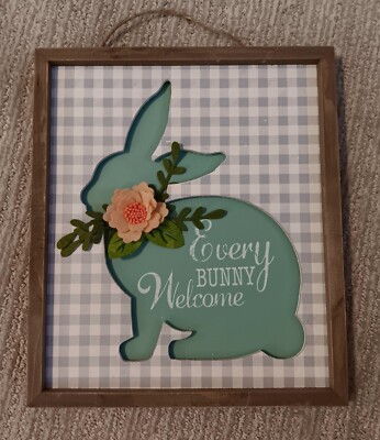 Wood Easter Bunny Wall Hanging Picture Holiday