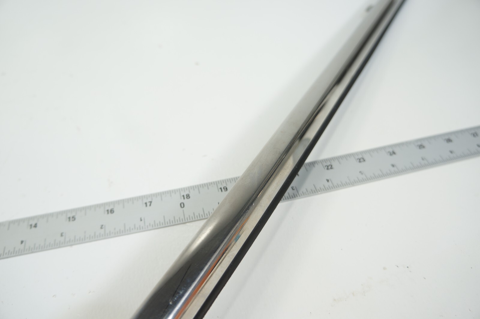 06-2012 Bentley Flying Spur Front Passenger Right Door UNDER WINDOW Chrome Trim