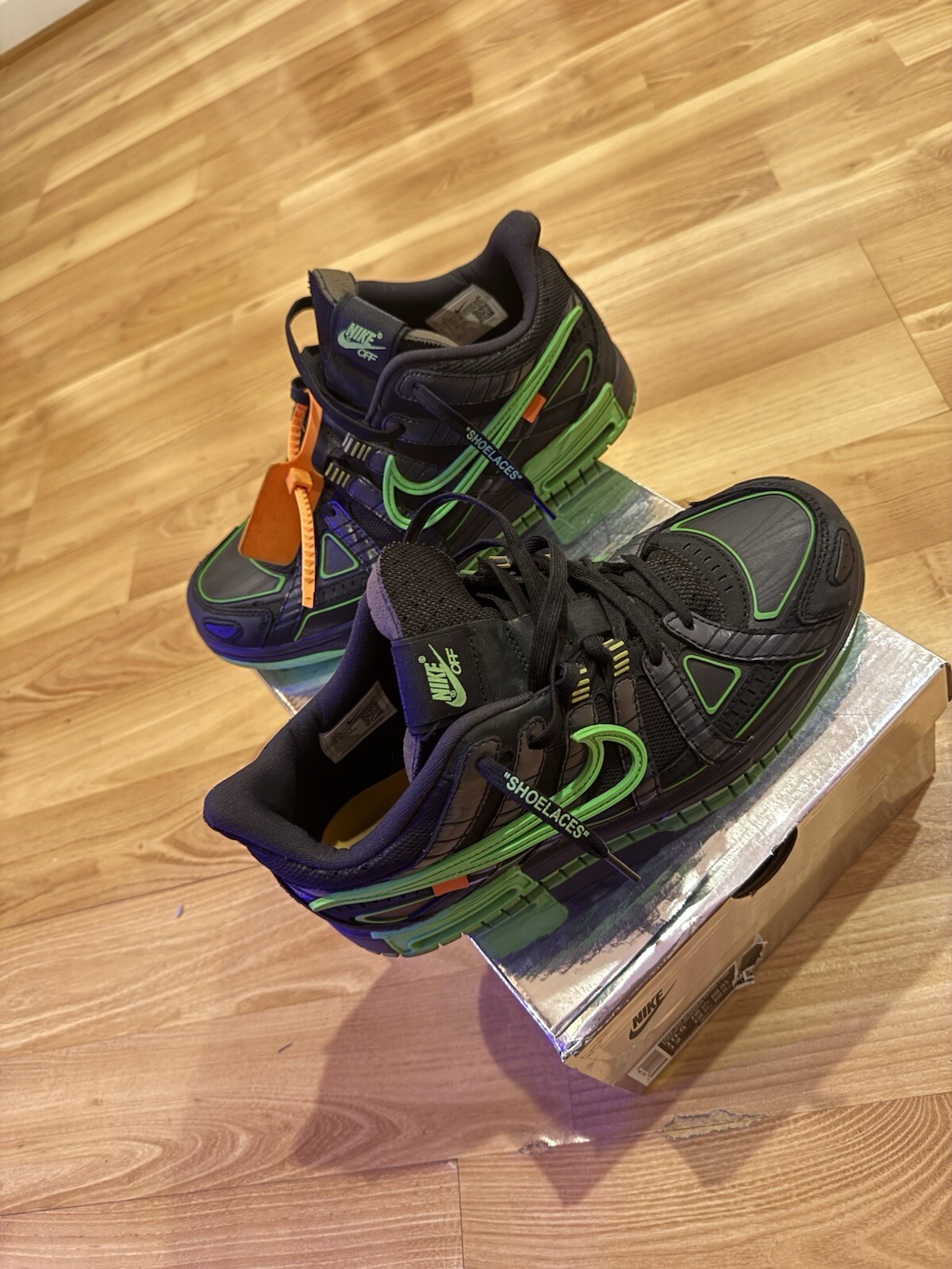 OFF WHITE X NIKE Taglia 10 5 Nike Air Rubber Dunk x Off White Low Green Strike