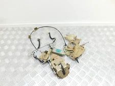 NISSAN ELGRAND E50 MK1 N/S PASSENGER SIDE SLIDING DOOR CATCH & MOTOR 82515VE000