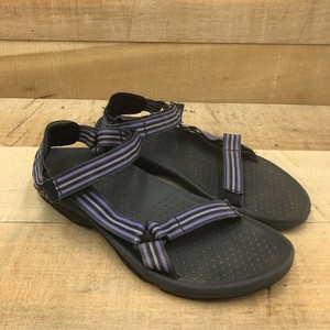 black athletic sandals