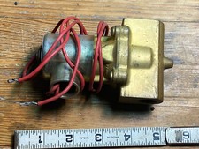 NEW IN BOX HONEYWELL L2LB3150 120V COIL 1/2" SOLENOID VALVE