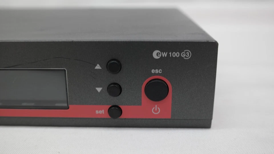 Sennheiser True Diversity Receiver EW 100 G3 626-662 MHz Display Issue JH - Image 3 of 4