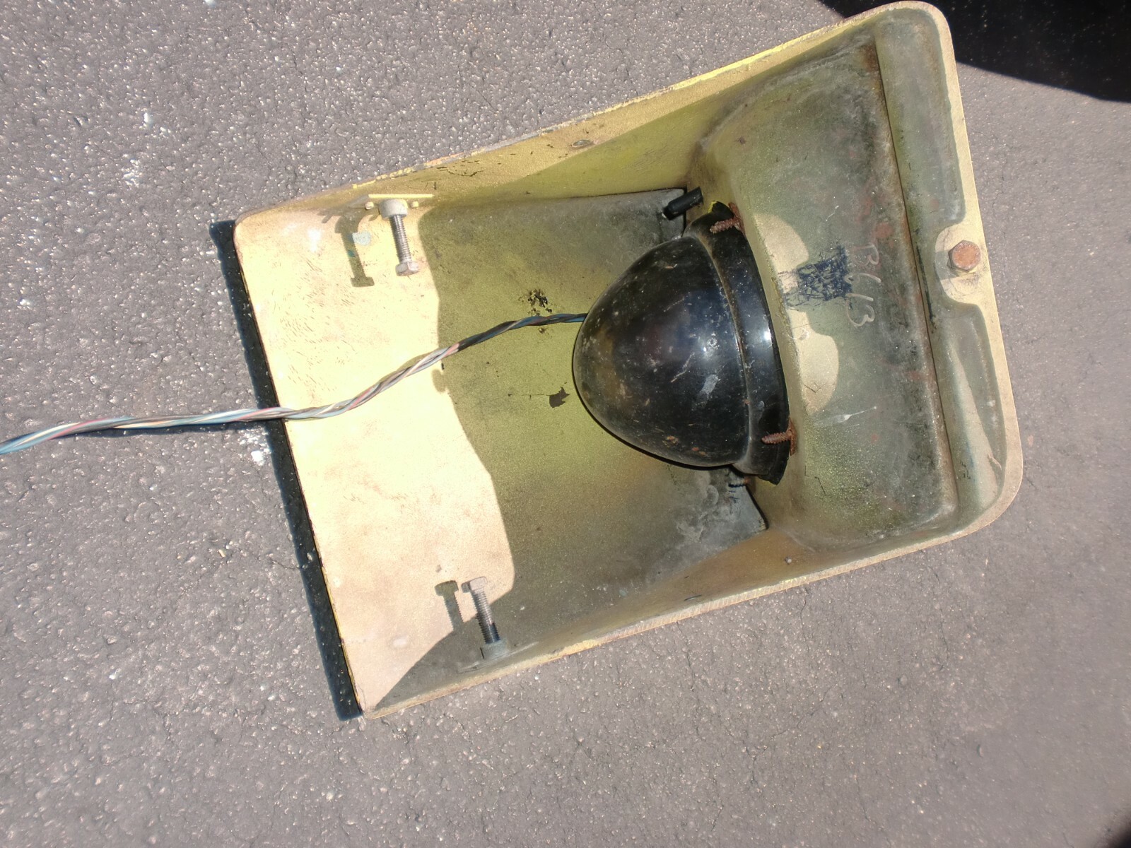 1977 LOTUS ELITE DRIVER SIDE FACTORY HEADLIGHT POD ASSEMBLY OEM