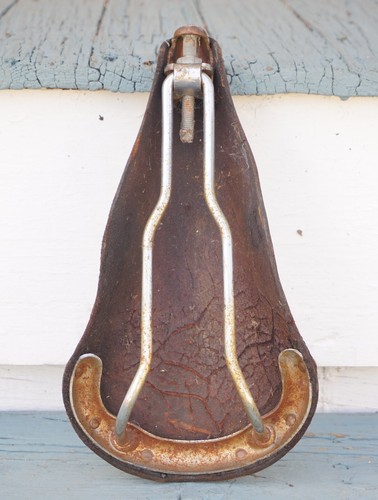 Vintage Brooks Professional Leather Saddle Wrights Ideale Berthoud Copper Rivets - Picture 9 of 13