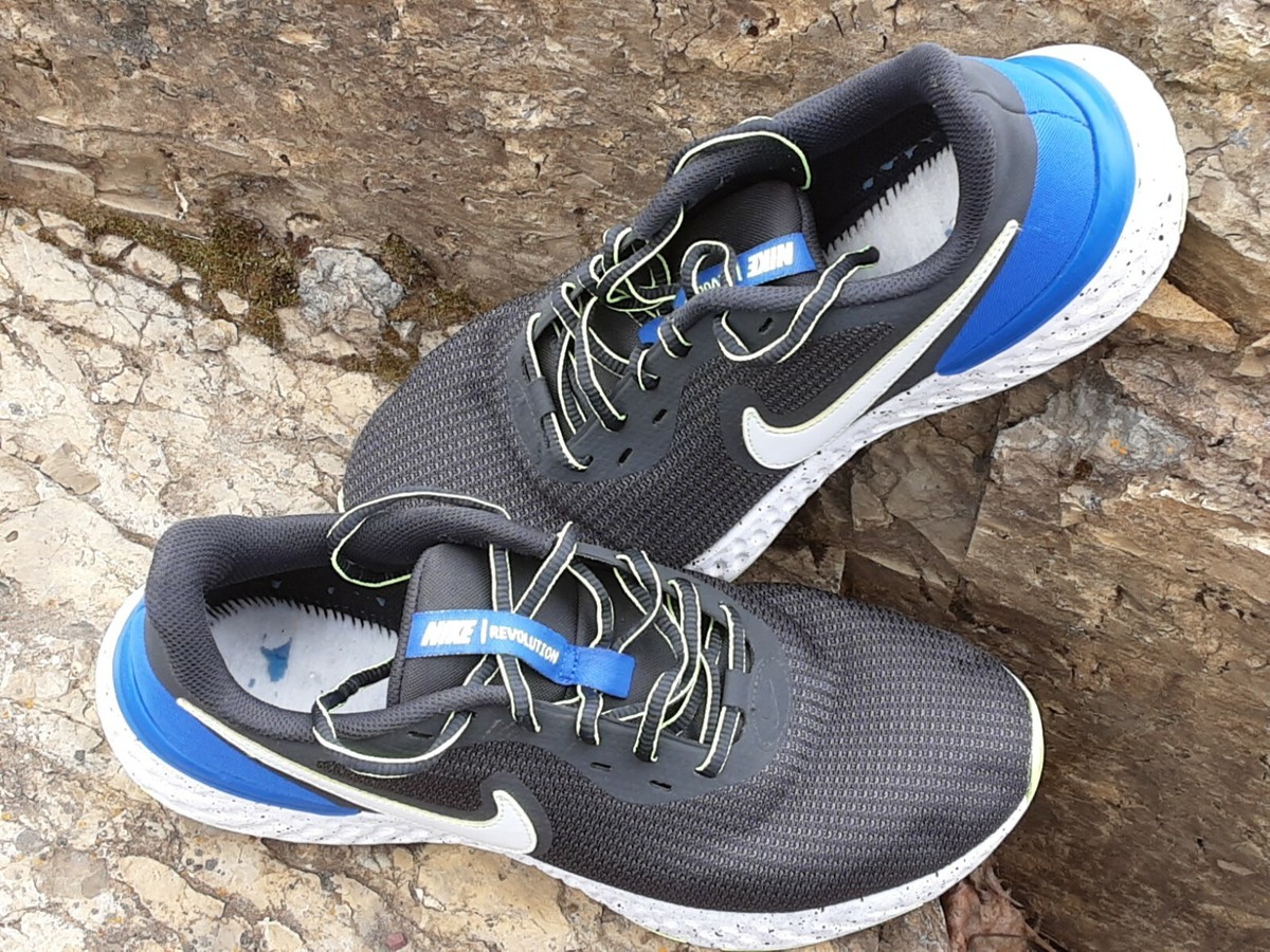 nike revolution 5 blue grey