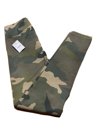 Women Camouflage Green Yoga Pants LEGGINGS 26” Cotton/Spandex Size  XS NWT