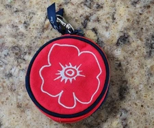 Thirty One Icon Coin Purse Peony Bloom Red White Blue Floral Circle Zip Around