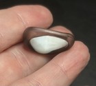 VTG Sz 7 Frosted Plum Art Glass White Inside Artesian Ring — photo 3