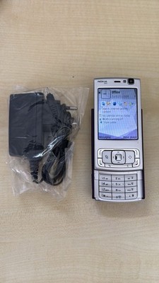 Original Nokia N95 8GB Handy NEU Händler Garantie Volle Funktion Handy Purple