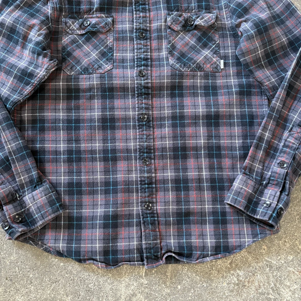 Camisa de Franela Nixon Para Hombres M Gris Lewis A Cuadros Exterior Pesada Manga Larga Abotonada Foto 3 de 4