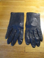Vintage 1968 Women's Italian Black Leather Gloves Size 7 wrist length