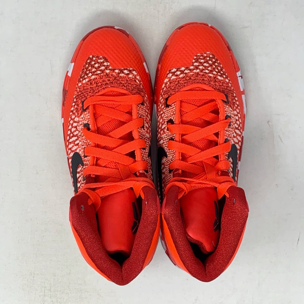 Nike Kobe 9 Elite Protro 'Christmas' Red Sneakers, Size 4Y / 5.5W