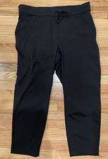 ATHLETA WOMANS SIZE LARGE BLACK JOGGER YOGA STYLES EUC
