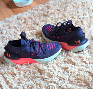 Under Armour HOVR Phantom Unisex Kids Running Trainers UK 7.5 Navy/Pink