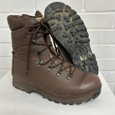 ALTBERG DEFENDER BOOTS - 7 Wide , High Liability  Defender Brown British Army