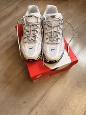 Nike Sneaker Herren White Black-Metallic Silver Gr. 43 NEU