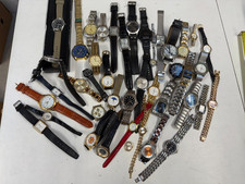 LOT OF WRISTWATCHES - CLEARANCE FIND - IDEAL FOR RESALE