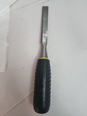 Half inch twelve millimeter chisel by stanley