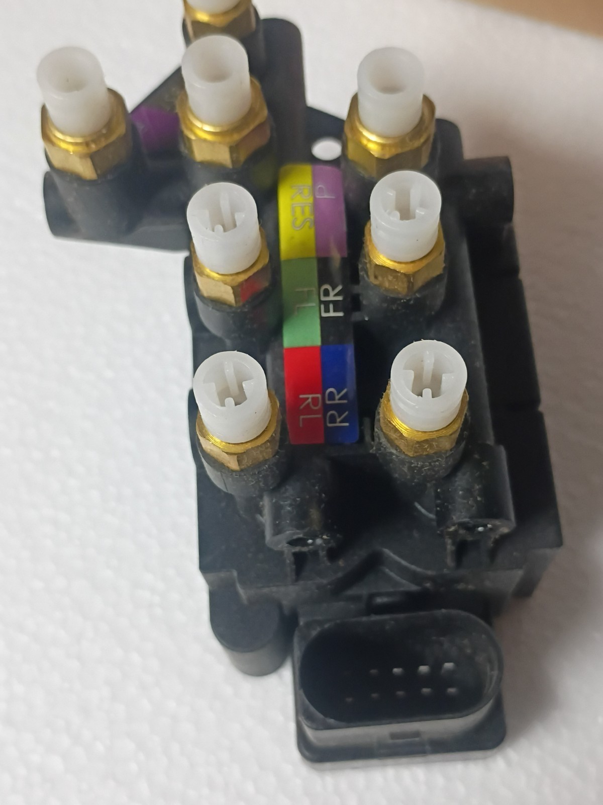 Bentley Bentayga 2016-2021 Transmission solenoid