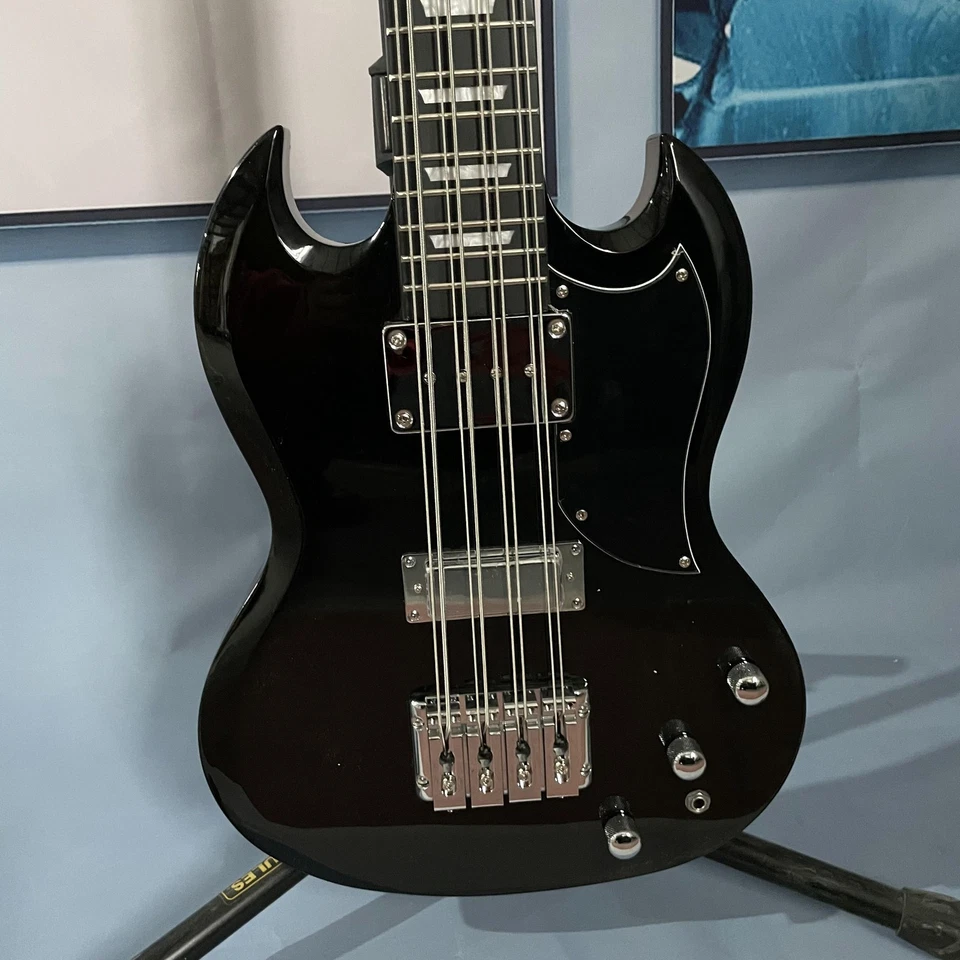 Bajo eléctrico SG 8 cuerdas negro herrajes cromados cuerpo y cuello de caoba Foto 2 de 4