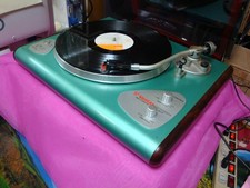 Vestax BDT-2500 Direct Drive Turntable with Built-in Phono Equalizer, Working