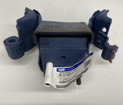 PO#5 OEM 2021-2025 Ford F150 2.7L 4x4 Auto. Transmission Mount