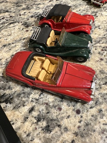 Set Of 3 Vintage 1960's Corgi Toy Cars - Picture 2 of 4