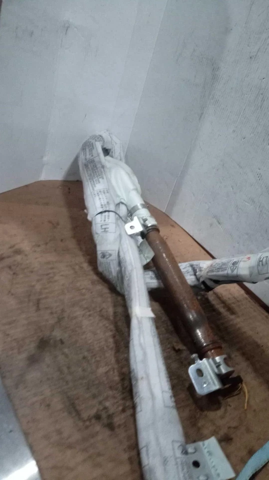 Used Left Curtain Air Bag fits: 2008 Scion TC driver roof Left Grade A Foto 2 de 4