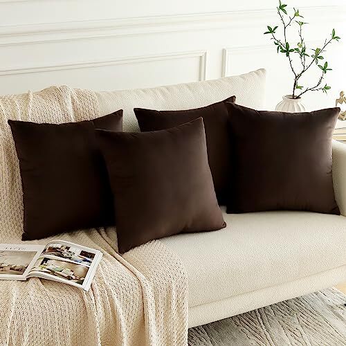 Set of 4 Decorative Throw Pillow Covers Soft Velvet 18x18 Inch Chocolate Brown - Bild 3 von 6