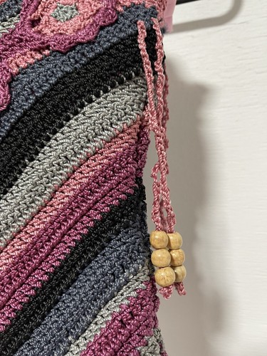 Crochet Zig Zag Bag Handbag Unbranded 100% Rayon Round Handles Purple Black Grey - Picture 4 of 10