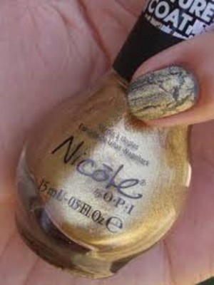 OPI Nail Polish Laquer Gold texture NI 376 Nicole