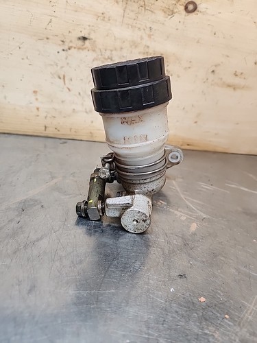2018 Textron Off Road Prowler 500 OEM Master Cylinder - Picture 3 of 3