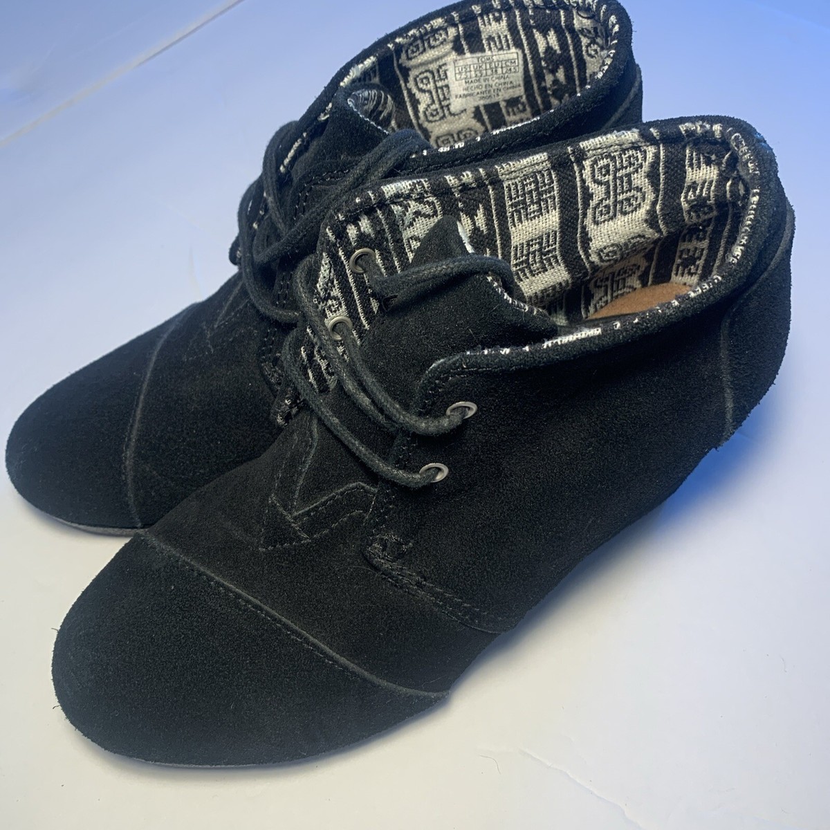 TOMS black suede leather lace up high heel shoes women's size Boho Style