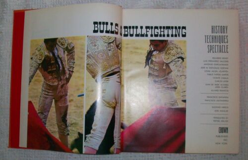 TORO Bulls and Bullfighting English Hardcover Book 1970 Crown Publishing Bull - Picture 1 of 8