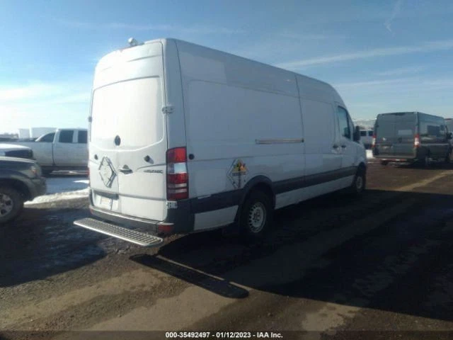 SPRINTER VAN 2012 Radiator 1059151 - Изображение 4 из 4