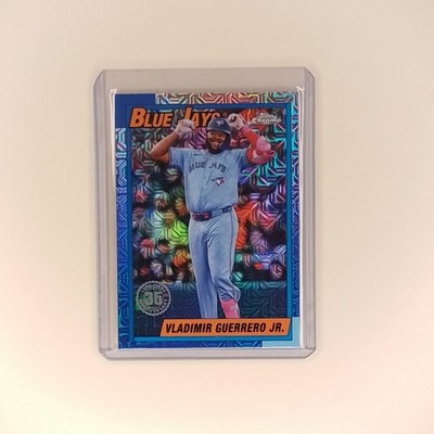Topps 2025 Series 1 Vladimir Guerrero Jr. Toronto Blue Jays 1990 Chrome T90C-30