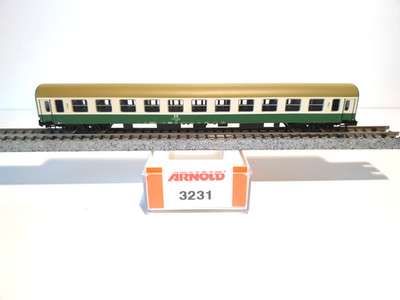 COCHE DE PASAJEROS ''HALBERSTADT'' 2ª CLASE DR ÉPOCA IV ARNOLD 3231 (F343)