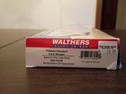 Walthers 932-16726 Santa Fe (ATSF) 6-6-4 Sleeper (Two-Tone Grey) — photo 3