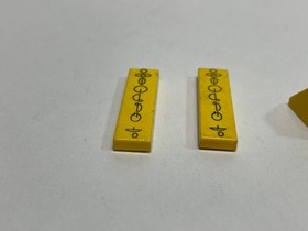 LEGO Star Wars 7141 Naboo Fighter Printed Parts Yellow Tile Cockpit Display