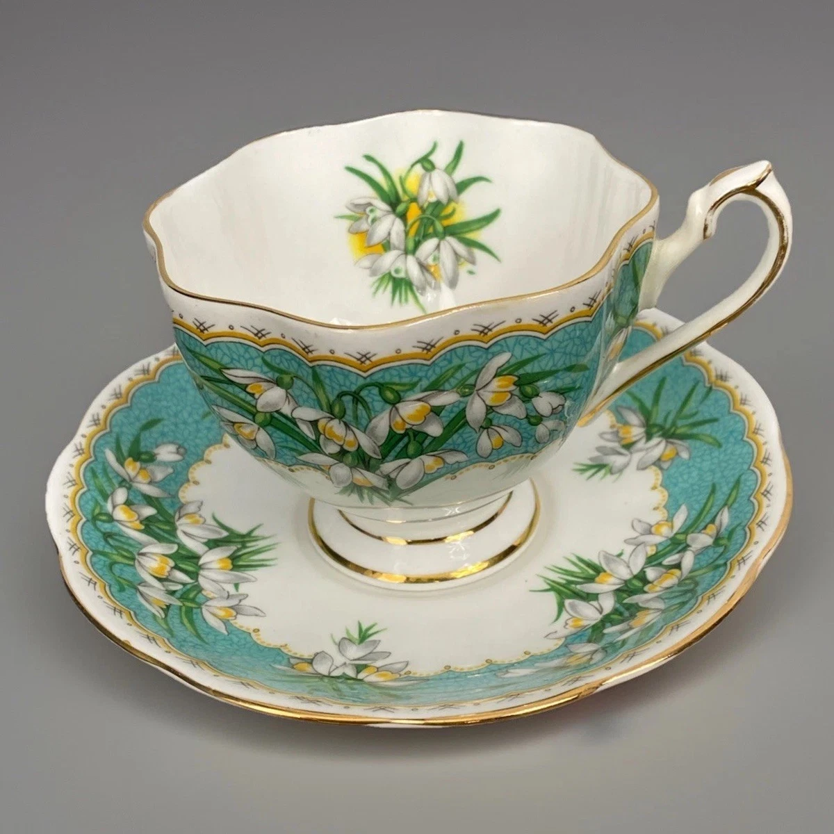 Queen Anne Cup Saucer In Antique Ceramic & Porcelain Cups