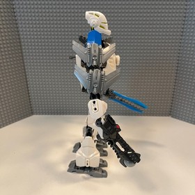 Lego Hero Factory Stormer XL (6230) - Retired (Missing Blue Ball) Chain Included