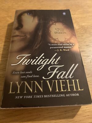 Twilight Fall by Lynn Viehl (2008, Paperback Book)