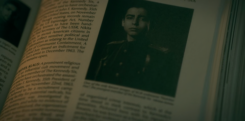 Umbrella Academy Producción Hecha TV Prop Enciclopedia Páginas VIKTOR Elliot Page - Imagen 10 de 11