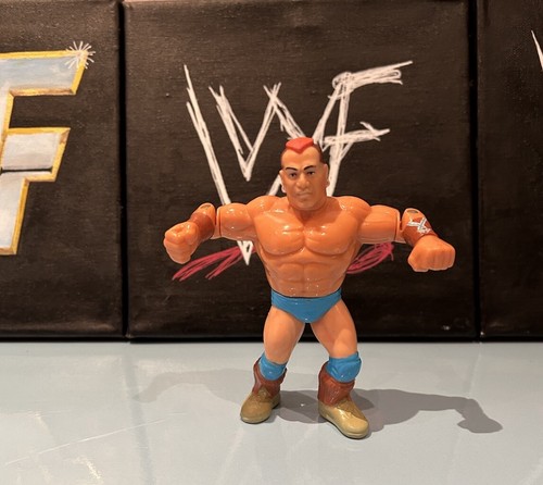 WWE WWF TATANKA HASBRO FIGURE...