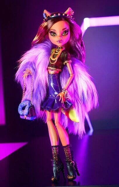 Monster High Haunt Couture Clawdeen Wolf Doll