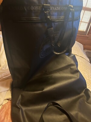 Canada Goose LORETTA PARKA COYOTE FUR and TRAVEL BAG